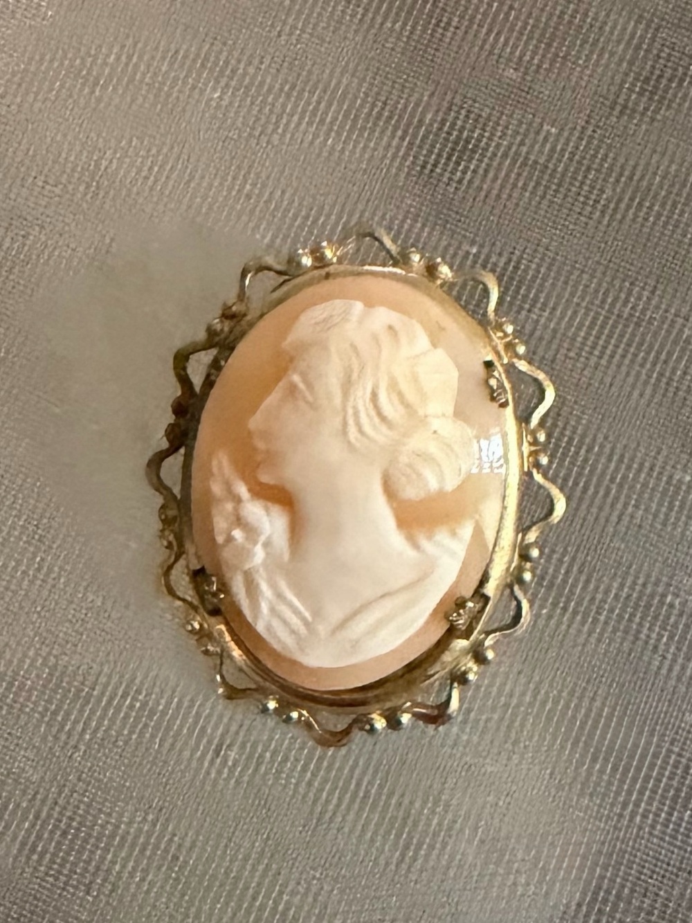Vintage Coro Brooch -Cameo Brooch Pendant in Gold Tone